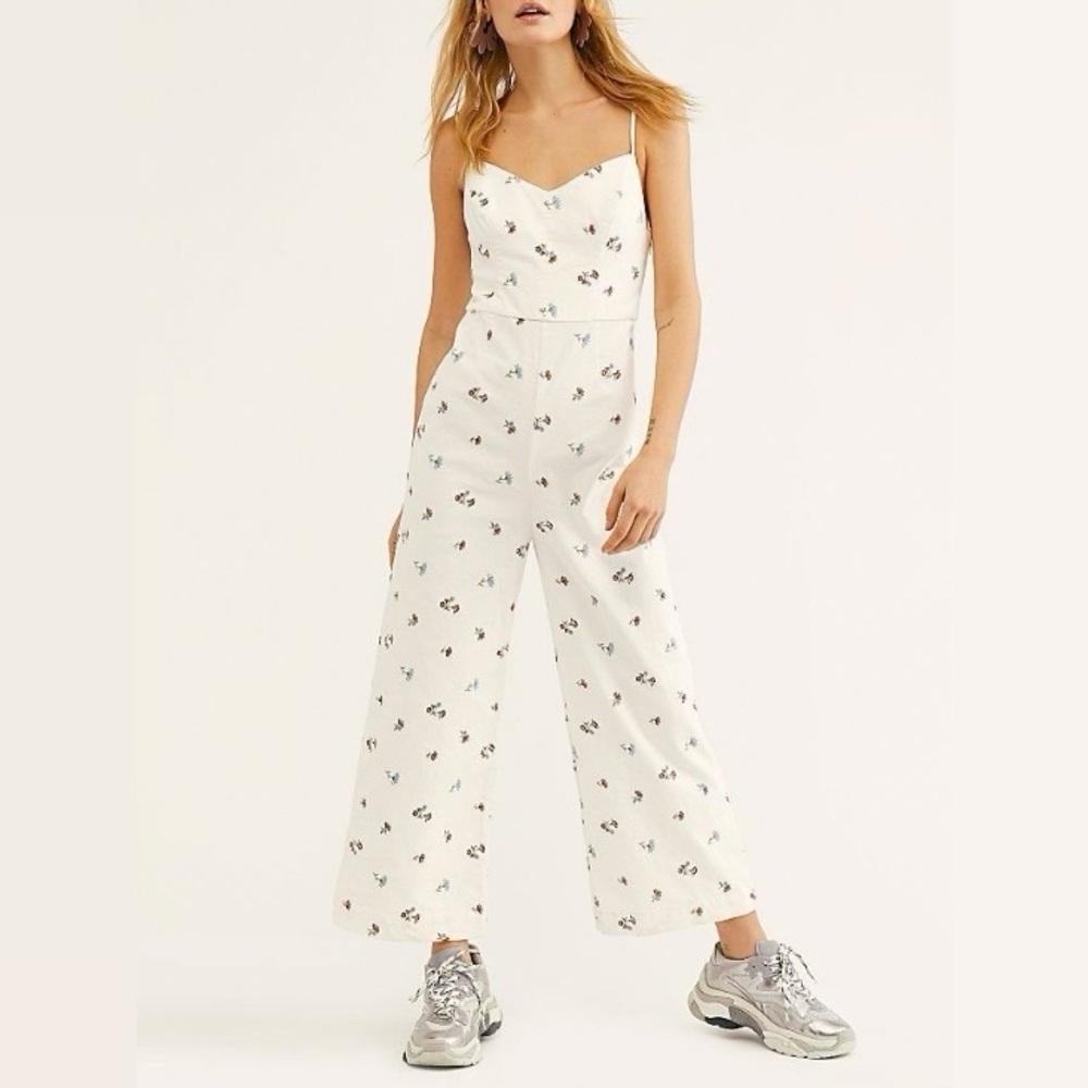 Free People Lights Off floral embroidered cord jumpsuit. 🤍